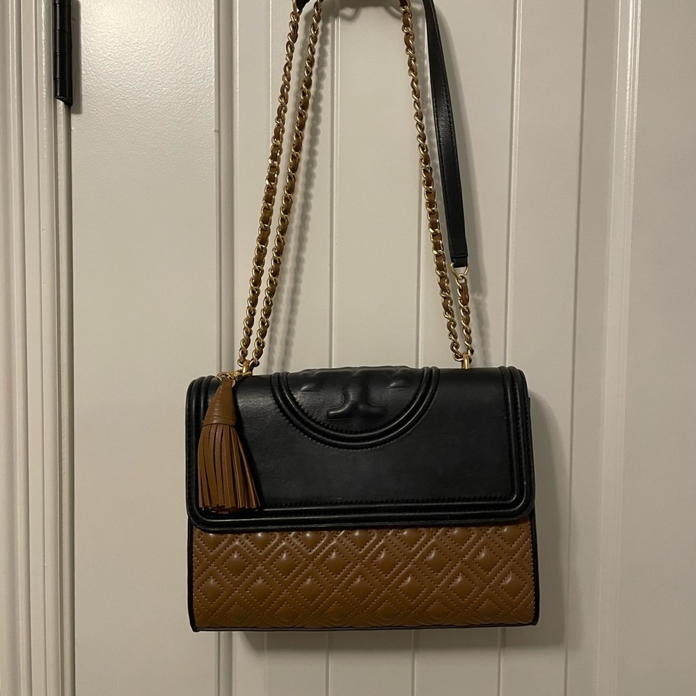 Tri color Fleming large tory burch crossbody purse